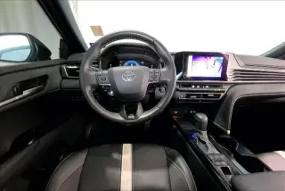 Toyota Camry 2025 SE 4dr Sedán