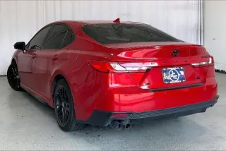 Toyota Camry 2025 SE 4dr Sedán