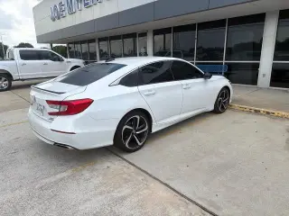 Honda Accord 2021 Sport 4dr Sedan (2.0T I4 10A)
