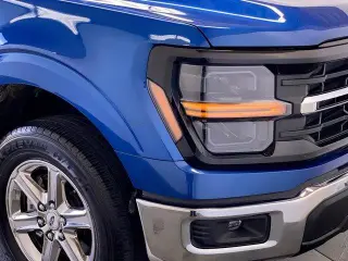Ford F-150 2025 4x2 XLT cabina SuperCrew de 4 puertas, cama de 5.5 pies