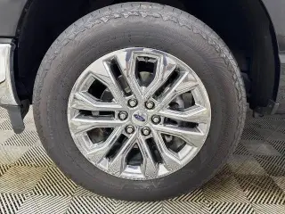 Ford F-150 2025 4x4 XLT 4dr SuperCrew 5.5 ft. SB