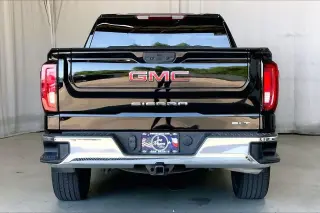 GMC Sierra 1500 2022 4x2 SLT 4dr Crew Cab 5.8 ft. SB