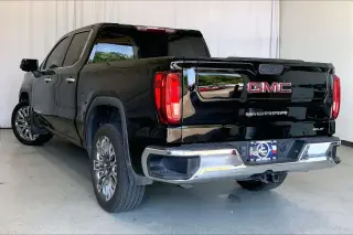GMC Sierra 1500 2022 4x2 SLT 4dr Crew Cab 5.8 ft. SB