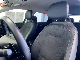 Kia EV6 2025 Light Long Range 4dr Crossover