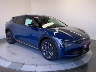 Kia EV6 2025 Light Long Range 4dr Crossover