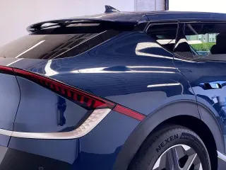 Kia EV6 2025 Light Long Range 4dr Crossover
