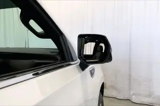 GMC Yukon 2023 4x2 SLT 4dr SUV