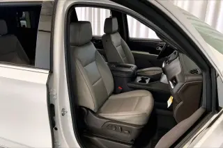 GMC Yukon 2023 4x2 SLT 4dr SUV