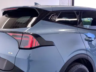 Kia Sportage Hybrid 2026 AWD S 4dr SUV