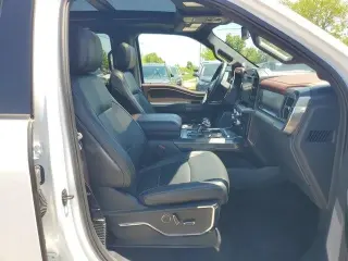 Ford F-150 2023 4x4 Lariat 4dr SuperCrew 5.5 ft. SB