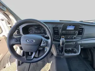 Ford Transit 2024 250 3dr SWB Techo Bajo Furgón de Carga