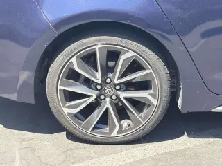 Toyota Corolla 2021 SE Sedán 4 puertas CVT