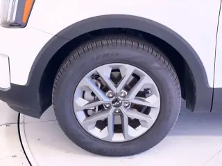 Kia Telluride 2025 LX 4dr SUV