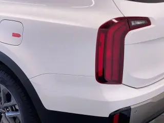 Kia Telluride 2025 LX 4dr SUV