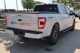 Ford F-150 2022 4x4 Lariat 4dr SuperCrew 5.5 ft. SB