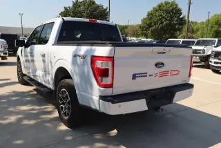 Ford F-150 2022 4x4 Lariat 4dr SuperCrew 5.5 ft. SB