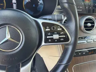 Mercedes-Benz GLC 2022 GLC 300 SUV de 4 puertas