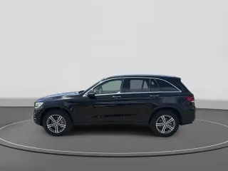 Mercedes-Benz GLC 2022 GLC 300 SUV de 4 puertas