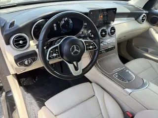Mercedes-Benz GLC 2022 GLC 300 SUV de 4 puertas