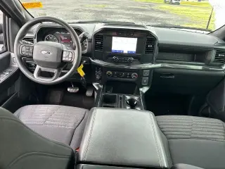 Ford F-150 2023 4x4 XL 4dr SuperCrew 5.5 ft. SB