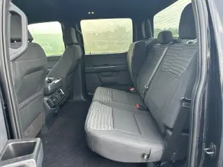 Ford F-150 2023 4x4 XL 4dr SuperCrew 5.5 ft. SB