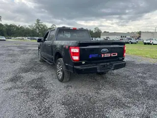 Ford F-150 2023 4x4 XL 4dr SuperCrew 5.5 ft. SB
