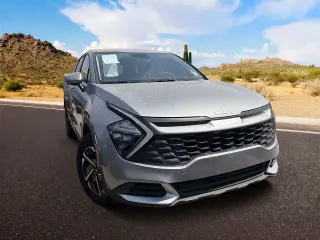 Kia Sportage Híbrido 2023 AWD LX 4dr SUV