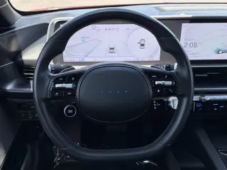 Hyundai IONIQ 6 2023 SE Standard Range 4dr Sedán