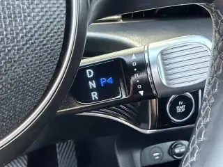 Hyundai IONIQ 5 2024 SE Standard Range 4dr Crossover