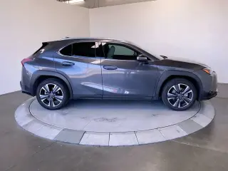 Lexus UX 250h 2023 4dr Crossover