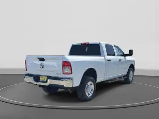 Ram 2500 2019 4x4 Tradesman 4dr Crew Cab 6.3 ft. SB Pickup