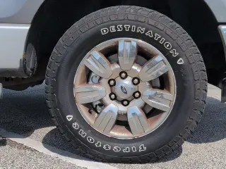 Ford F-150 2012 4x4 XLT 4d SuperCrew Styleside 5.5 ft. SB