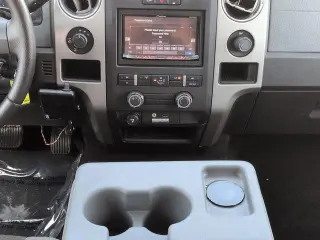 Ford F-150 2012 4x4 XLT 4d SuperCrew Styleside 5.5 ft. SB