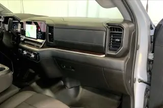 GMC Sierra 2500HD 2025 4x4 SLE 4dr Crew Cab SB