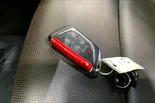 Cadillac CT5-V 2023 4dr Sedán