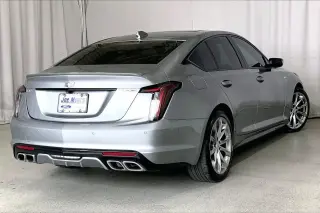 Cadillac CT5-V 2023 4dr Sedán