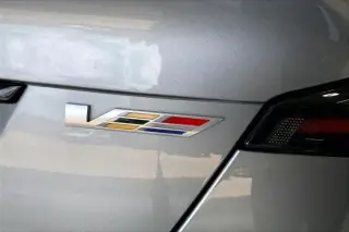 Cadillac CT5-V 2023 4dr Sedán