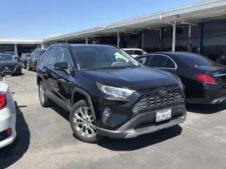 Toyota RAV4 2019 Limitado 4dr SUV