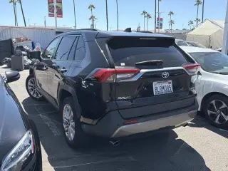 Toyota RAV4 2019 Limitado 4dr SUV