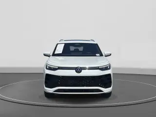 Volkswagen Tiguan 2025 AWD SEL R-Line 4Motion 4dr SUV