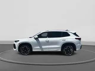 Volkswagen Tiguan 2025 AWD SEL R-Line 4Motion 4dr SUV