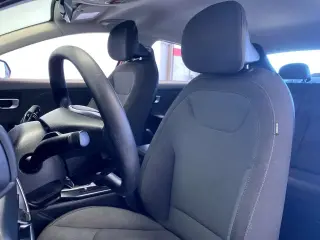 Kia K4 2025 LXS 4dr Sedán