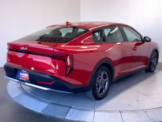 Kia K4 2025 LXS 4dr Sedán