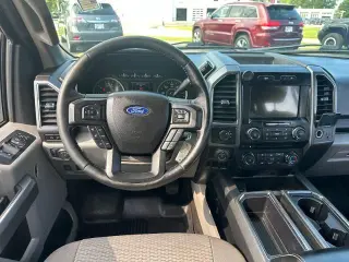 Ford F-150 2018 4x4 XLT 4dr SuperCrew 5.5 ft. SB
