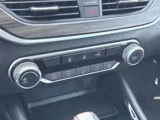 Nissan Altima 2023 2.5 SV 4dr Sedán