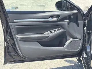 Nissan Altima 2023 2.5 SV 4dr Sedán