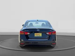 Nissan Altima 2023 2.5 SV 4dr Sedán