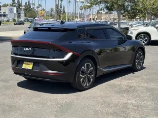 Kia EV6 2024 AWD Wind 4dr Crossover