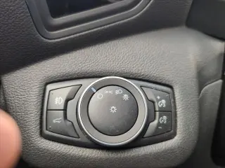 Ford Escape 2019 con tracción en las cuatro ruedas SE de 4 puertas SUV