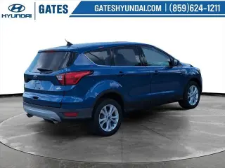 Ford Escape 2019 con tracción en las cuatro ruedas SE de 4 puertas SUV